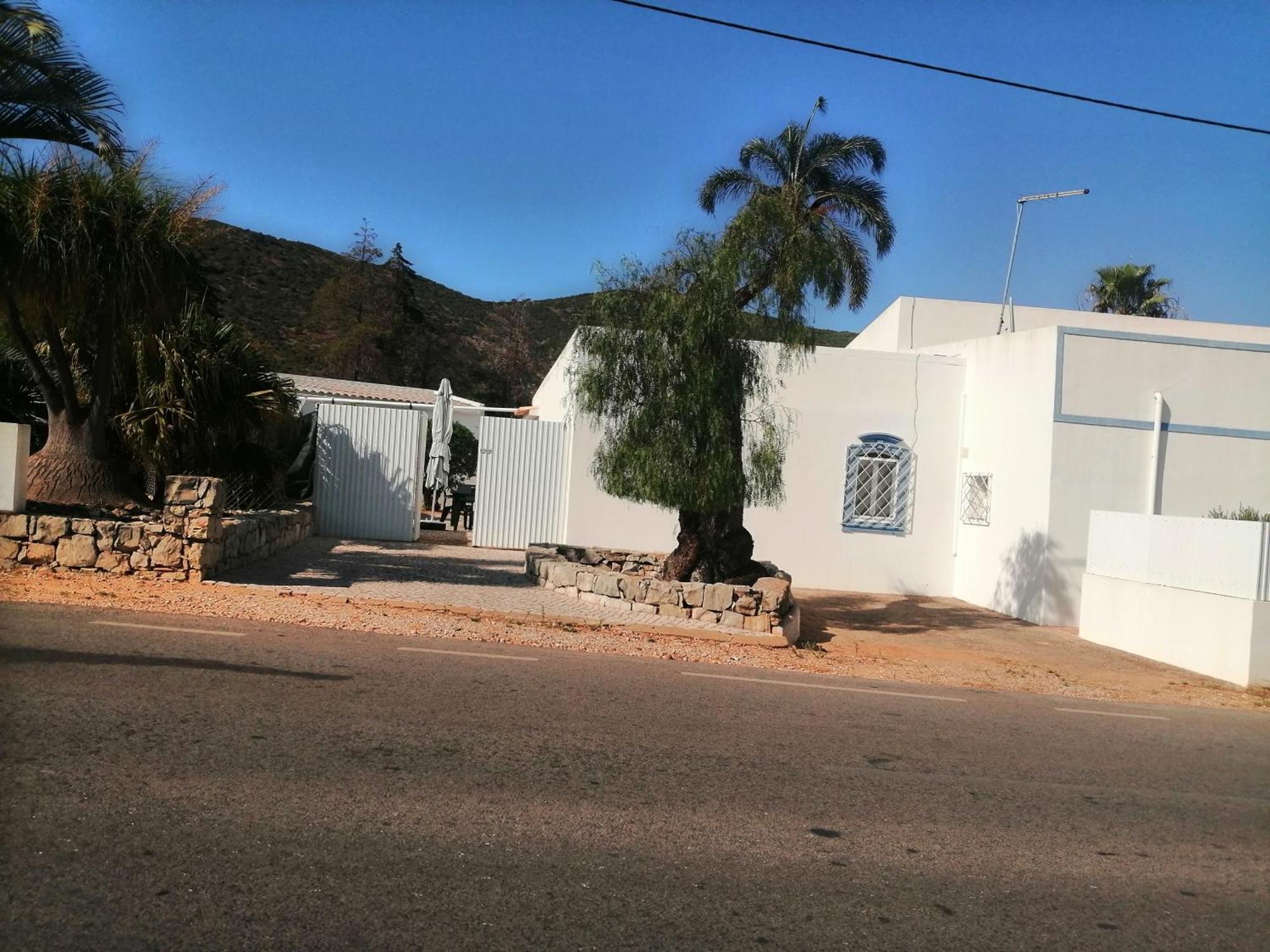 Duas Casas De Ferias Medronhal Faro Em 520 - 2 ภายนอก รูปภาพ